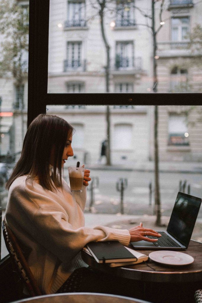 consultant communication freelance paris